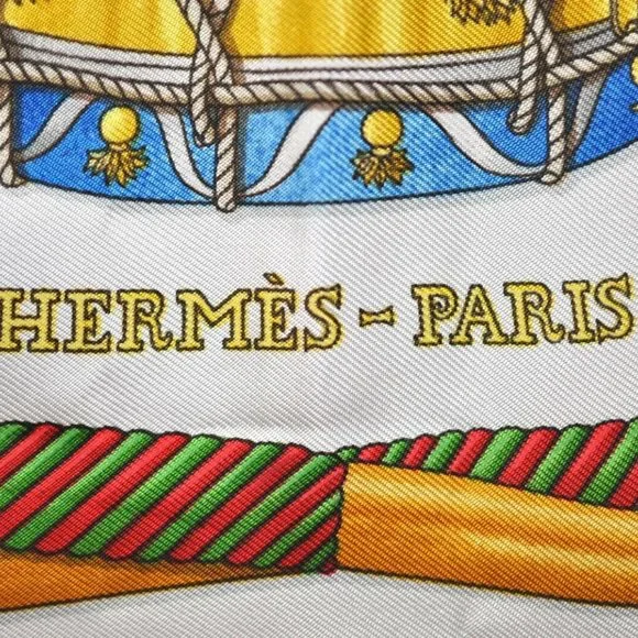 Authentic HERMES Carre 90 Scarf "LES TAMBOURS" Silk Red - Picture 8 of 12